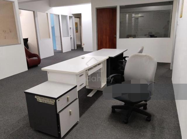 Diamond Square 1754sqft corner aircon 5 partition room 2