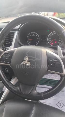 2016 Mitsubishi TRITON 2.5 VGT A/T MY2016 (A) - 4
