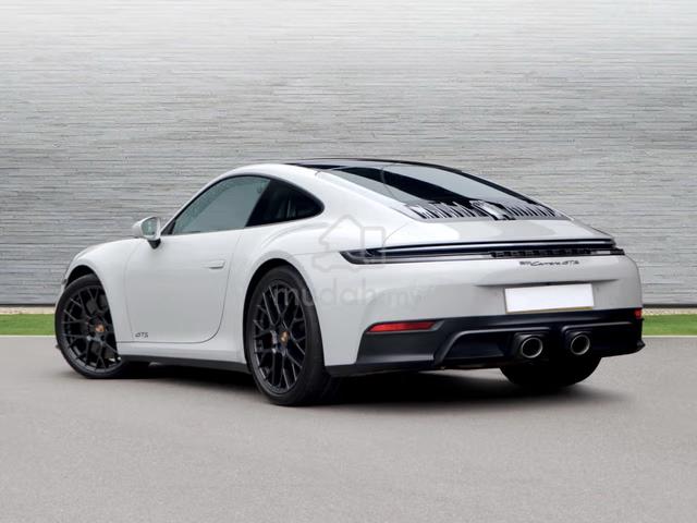 2025 Porsche 911 Carrera GTS (992 II) BURMESTER - 2