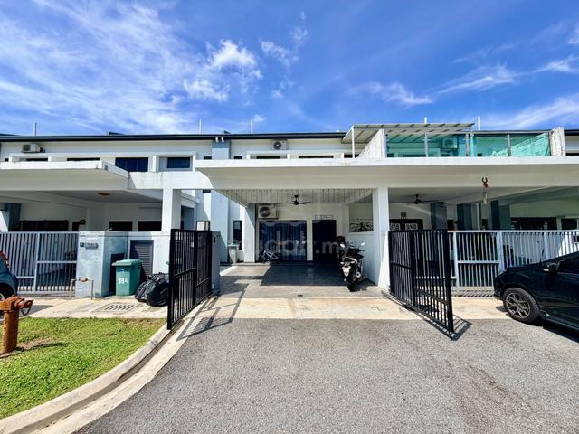 Woodbury Mahkota Hills Lenggeng | Freehold Renovated 1