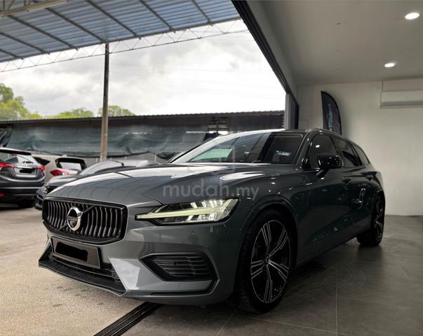 2022 Volvo V60 2.0 RECHARGE T8 Warranty until 2027 - 2