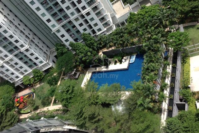 Metropolitan Square 2