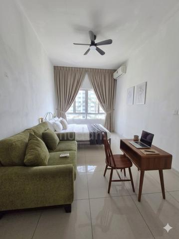 Master BedRoom Rent Premium|Wifi| Aircond@Savanna Southville Bangi 1