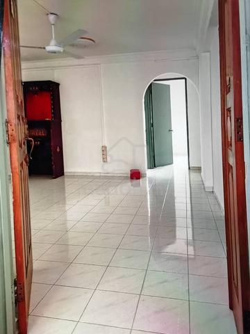 Desa Green Apartment (Jelutong) 1