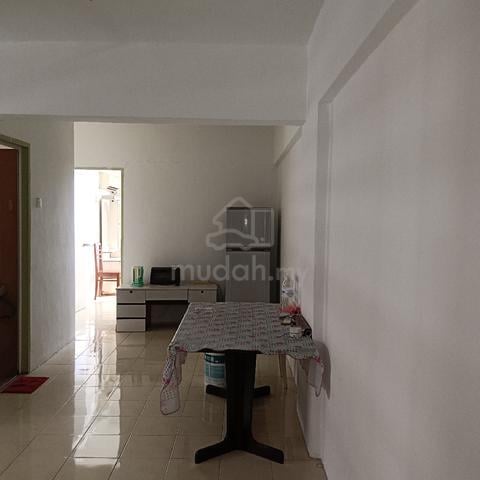 Puncak Erskine 1