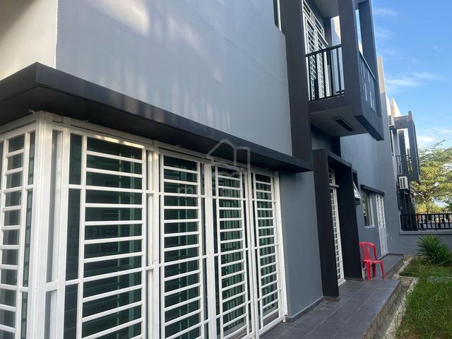 Taman Tropika_ 2 Storey Cluster_ Intermediate Lot_ Brand New Unit 2