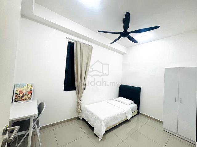 D’Clover Damansara Perdana | Ready to Move in | Many rooms available 1