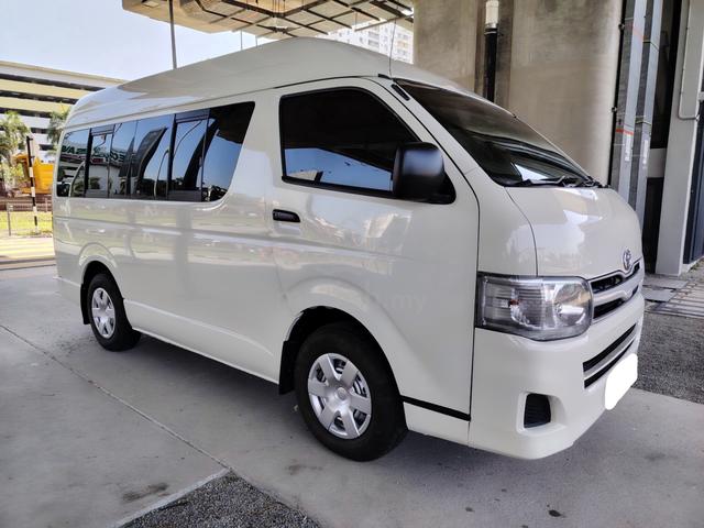 2012 Toyota Hiace 2.7 (M) Window Van Petrol Engine - 1