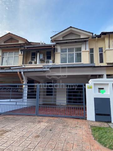 2 Storey Intermediate Terrace Seksyen 7 Shah Alam FOR SALE 1