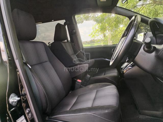 2022 Toyota VOXY 2.0 S-Z 1Y-WARRANTY ORI PAINT - 3
