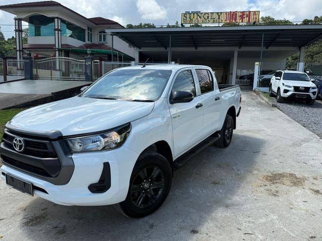 2021 Toyota HILUX 2.4 E (A) - 1