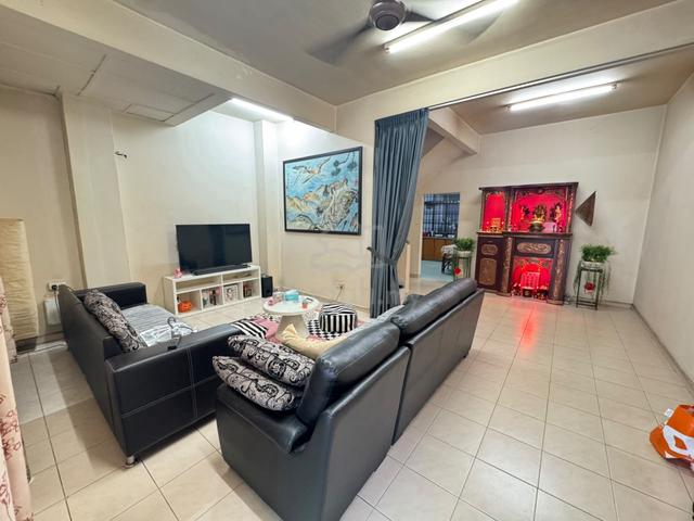 Desa Cemerlang Double Storey Terrace Jln Rawa / Ulu Tiram 1