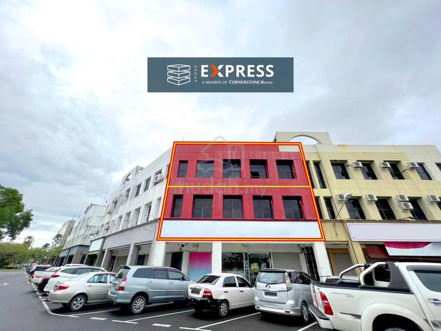 Triple Storey Shoplot at Boulevard Commercial Centre [Above MyStore] 1