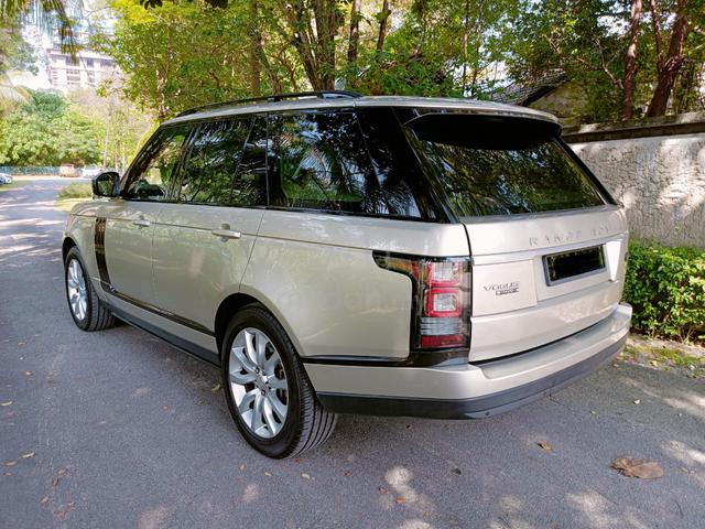 2012 Land Rover RANGE ROVER 4.4 VOGUE SDV8 (A) - 2