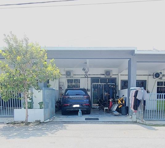 RUMAH TAMAN BESERAH KUANTAN UNTUK DIJUAl 1