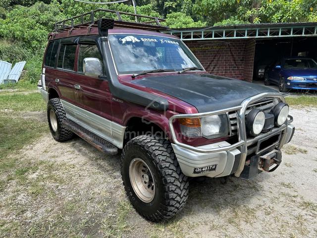 1997 Mitsubishi PAJERO 2.5 (M) - 2