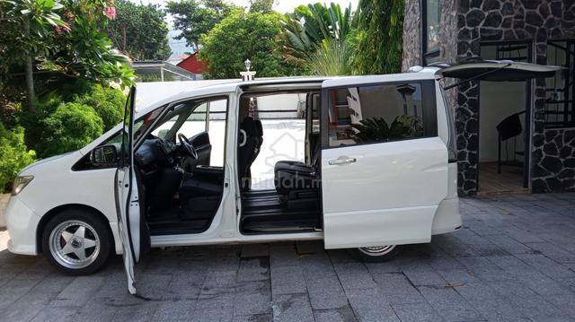 2014 Nissan SERENA 2.0 S-HYBRID HIGHWAY STAR - 2