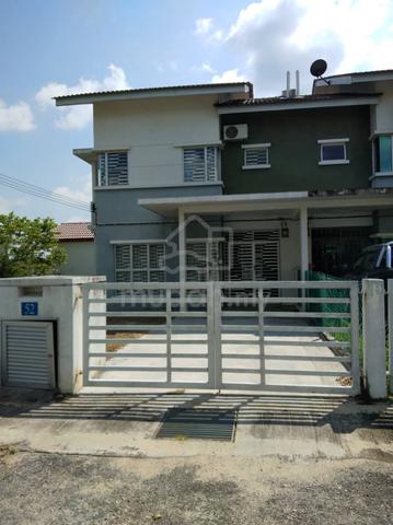 Bilik Sewa Bandar Enstek Nilai 1