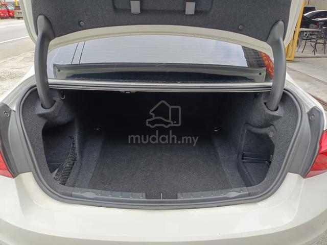 2019 Bmw 318i 1.5 F30 (LOAN KEDAI/BANK/CREDIT) - 5