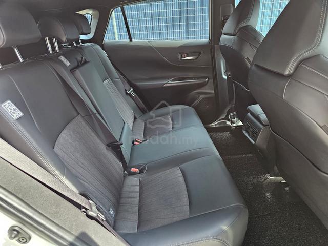 2021 Toyota HARRIER 2.0 G DIM BSM PCS LDA PB Unreg - 4