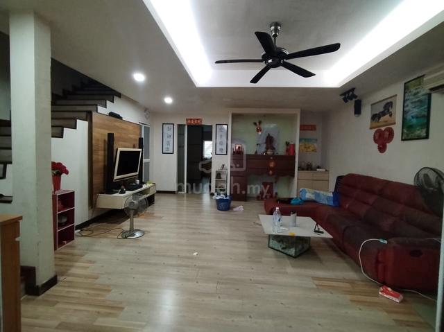 Rawang Perdana, Rp 5 1
