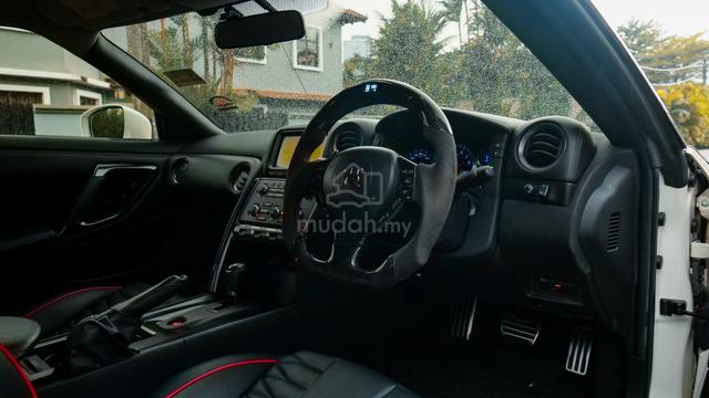 2011 Nissan GT-R 3.8 (A) 56K LOW MILEAGE!! - 4