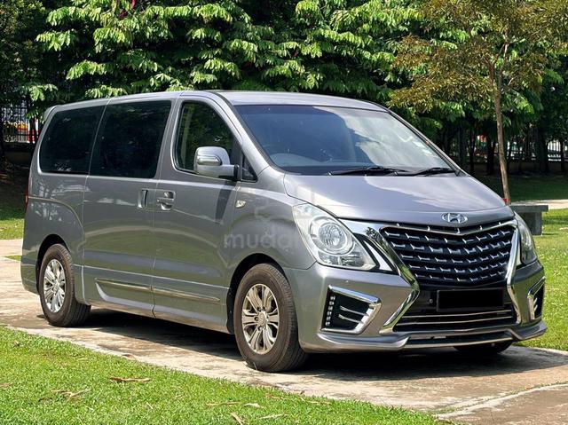 2017 Hyundai GRAND STAREX 2.5 ROYALE MY2014 (A) - 2