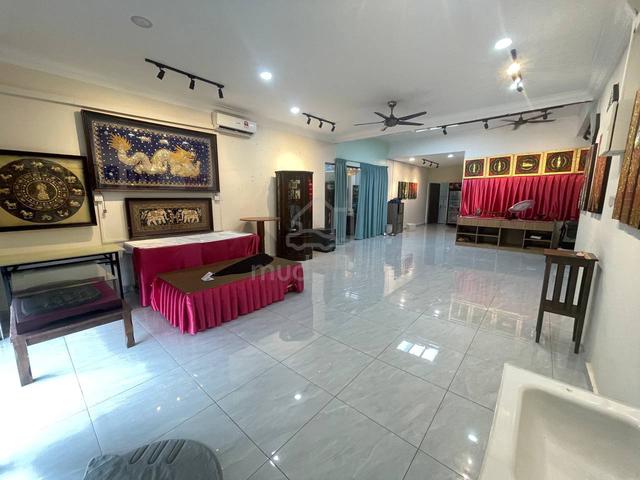 Bandar Uda Utama|Skudai 2 Storey Shop Lot Facing MainRoad Nusa Bestari 1