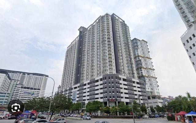 Menara U 1