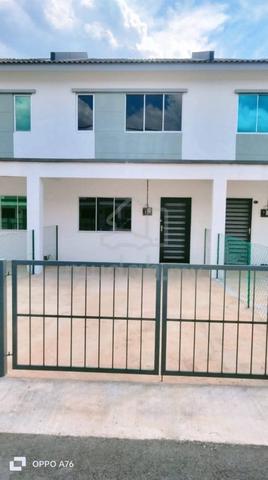 RUMAH TERES 2 TINGKAT UNTUK DIJUAL Taman Arowana, Bandar Amanjaya 1