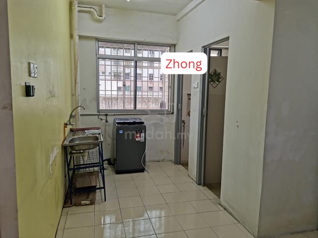 Sri Aman Block C (Sri Aman Block 1 & 3) 1