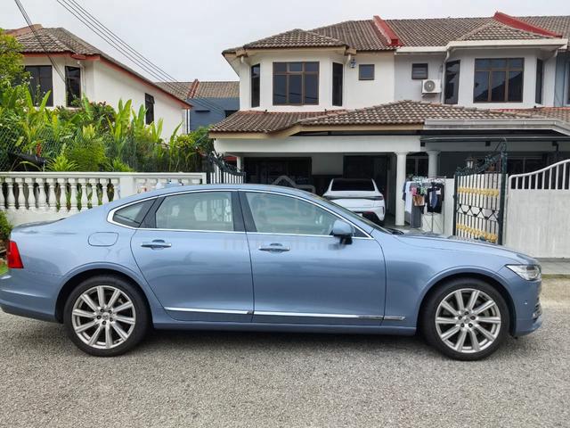 2017 Volvo S90 2.0 T8  - 4