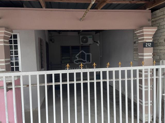 Rumah untuk di sewa – INTAKE SEGERA ! 1