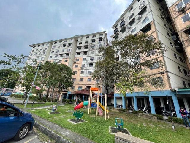Bilik sewa murah klang parking Single non sharing Pendamaran Botanik 1