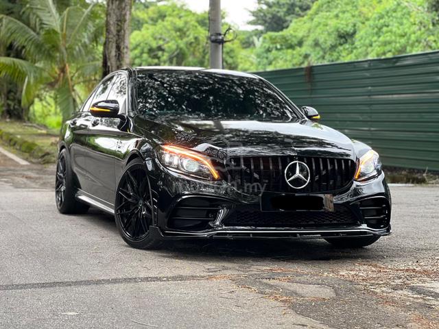 MERC-BENZ C300 2.0 AMG CKD FULL LOCAL SPEC TiTAN/A - 2