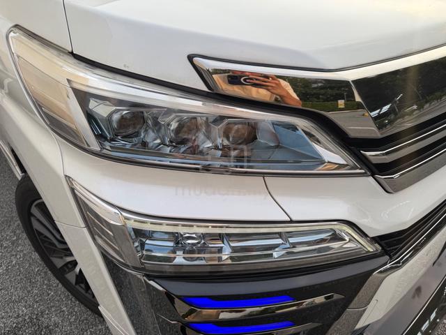 2018 Toyota VELLFIRE 2.5 ZG (A) - 3
