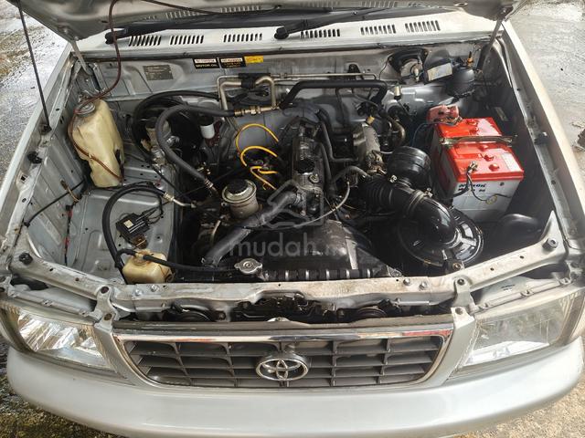 2002 Toyota UNSER 1.8 GLI FACELIFT (M) - 5