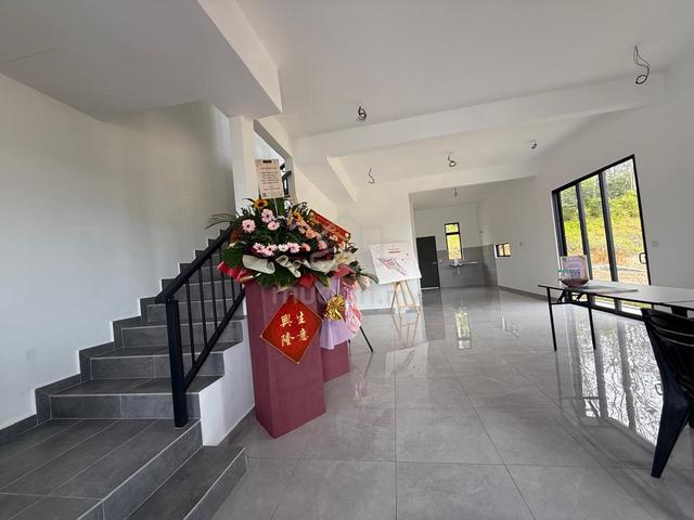 Rumah cantik dan Murah Freehold 2 tingkat 0 downpayment Bertam Setia 5