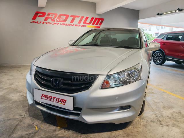 2012HondaAccord HighSpec2.0(A)B/ListBolehLoanKedai - 2