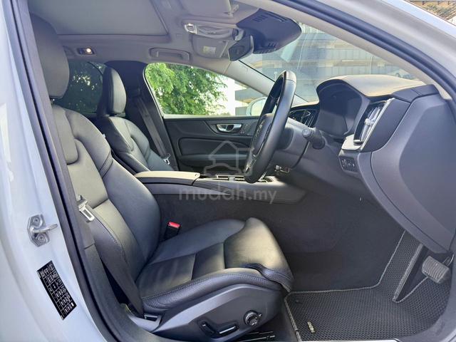 2022 Volvo V60 2.0 RECHARGE T8 (A) - 5