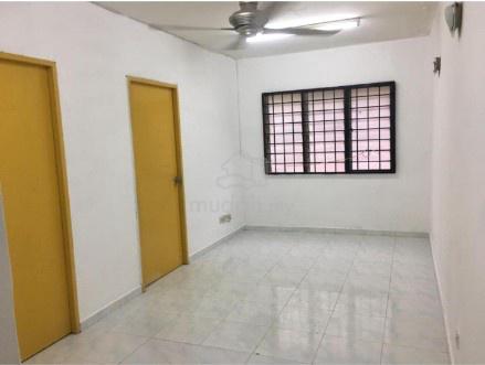 Apartment Lestari (Damansara Damai) 1