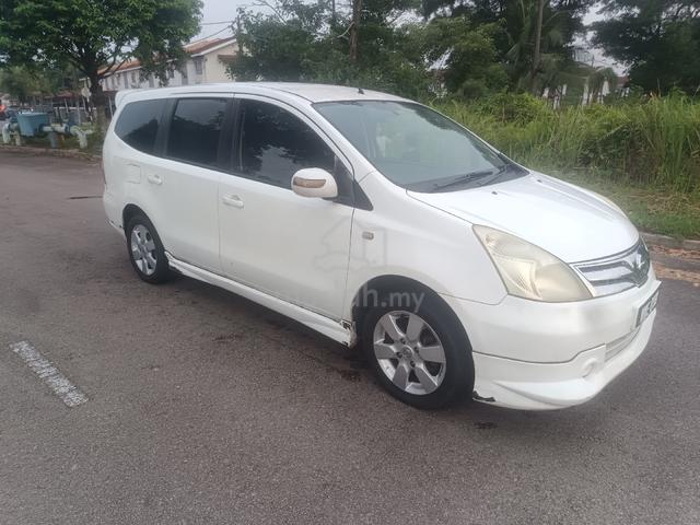 2011 Nissan GRAND LIVINA 1.6 IMPUL MC FACELIFT (A) - 1