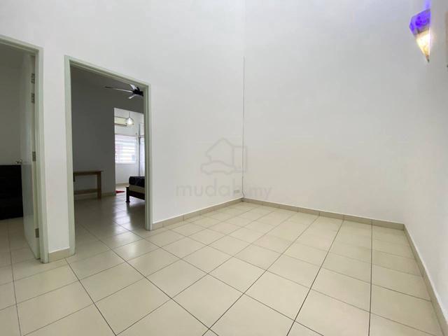 Horizon Hills Golf East 2 Storey Superlink House Renovate For Sale 1