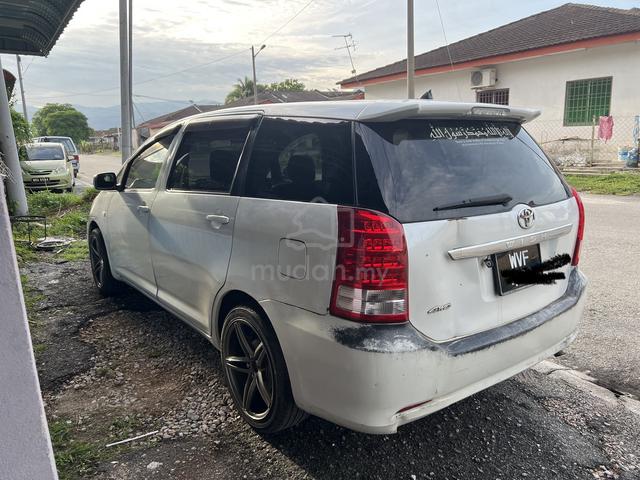 2006 Toyota WISH 1.8 XS FACELIFT FWD (A) - 2