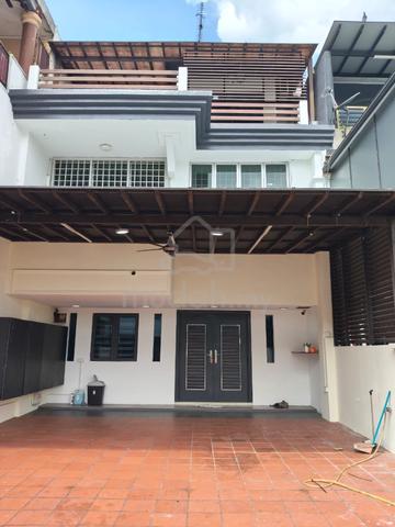 Bukit Jaya 2.5 Storey Terrace House 1540sqft 1