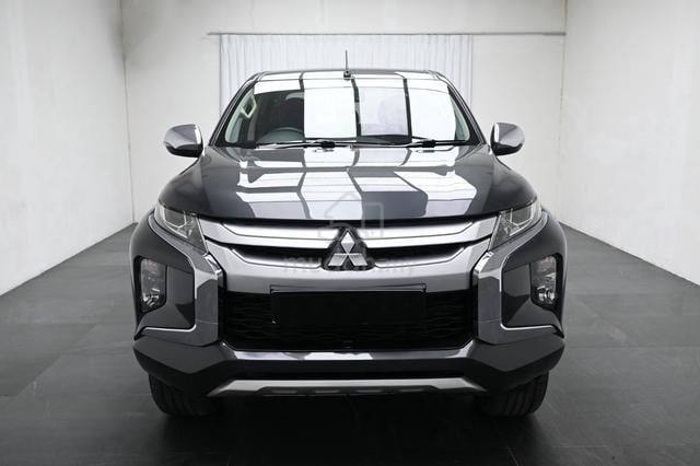 2019 Mitsubishi TRITON 2.4 VGT A/T PREMIUM TIPTOP - 2