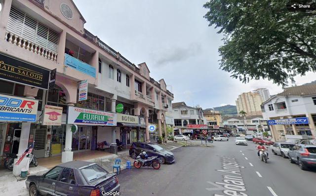 3 Storey Shop lot At Medan Angsana Facing Farlim Market 1