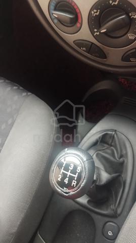 2000 Ford FOCUS 1.8 ZETEC (M) - 4