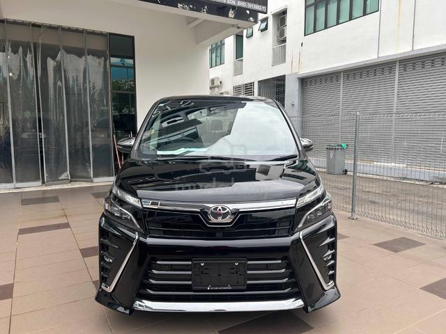 2021 Toyota VOXY 2.0 ZS KIRAMEKI III 2PD 7STR 35K - 3