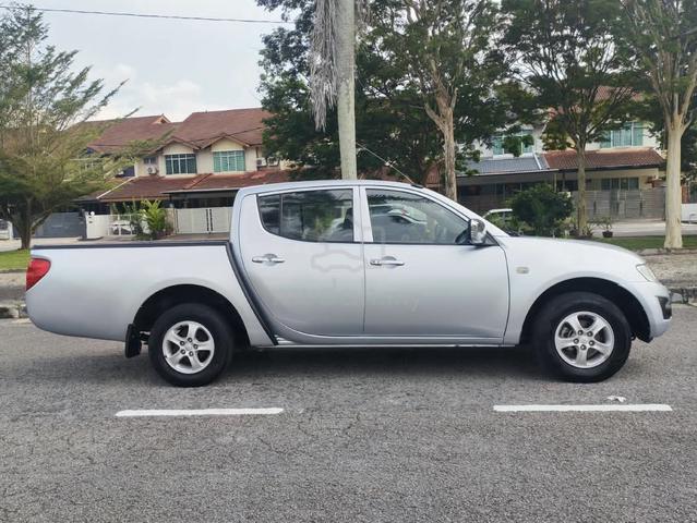 2013 Mitsubishi Triton Lite 2.5 4X2 Turbo - 3